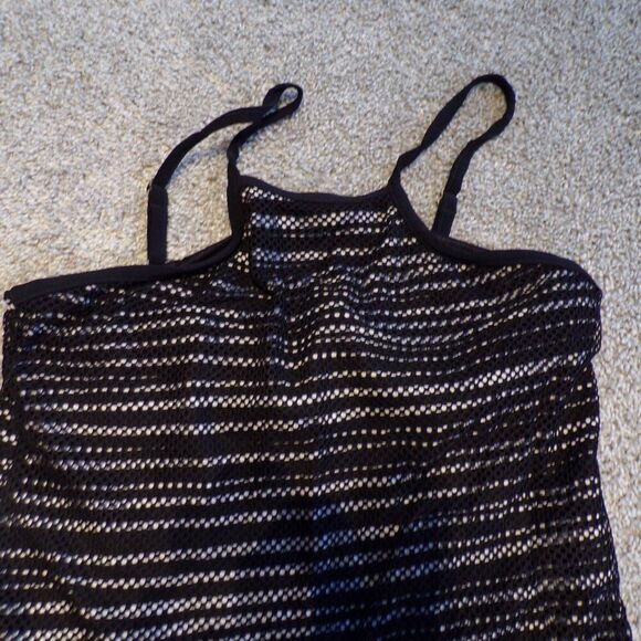 Miraclesuit tankini bathing suit top 10 - Picture 4 of 7